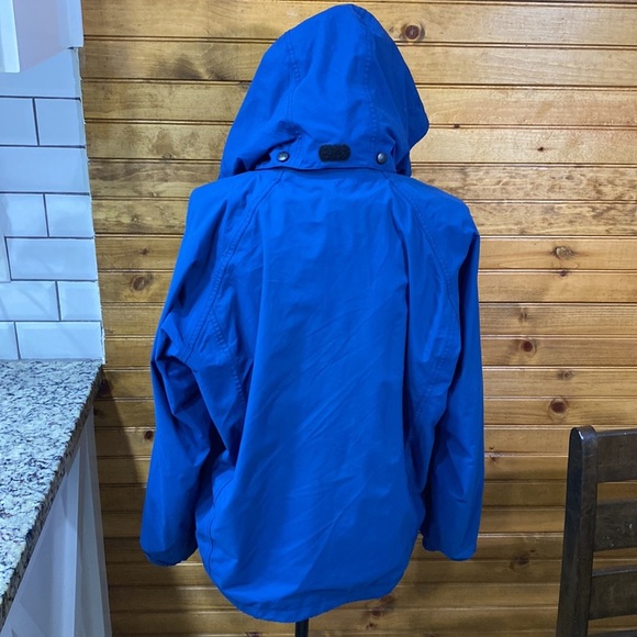 Vintage Helly Hansen Women’s Blue Helly Tech Waterproof Hooded Jacket - Picture 3 of 15